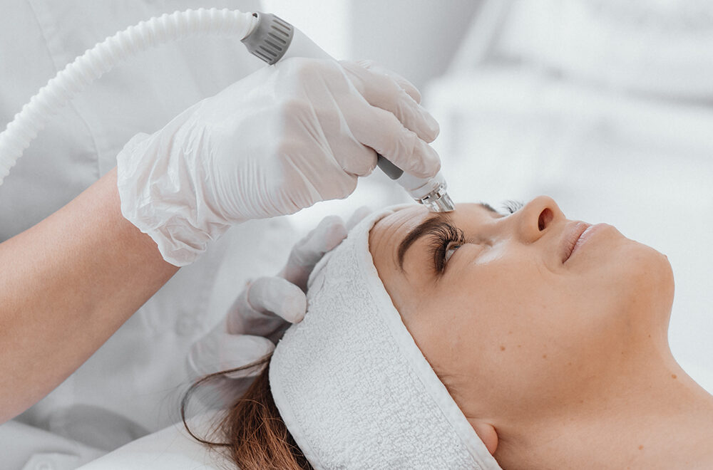 Fale radiowe na twarz – jakich efektów możesz się spodziewać po jednej sesji?